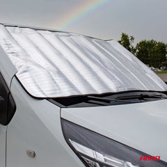 Protección plateada contra el sol y la escarcha para el parabrisas del coche