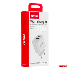 Cargador de pared USB blanco con diseño compacto