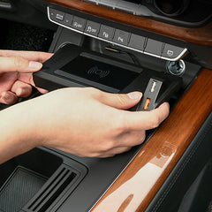 Audi A4/A5 2016-2024 Cargador inalámbrico para móvil con carga rápida de 15W 