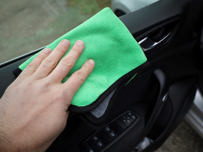 Kit de cuidado del coche con cepillos de alambre en acero, latón y nailon