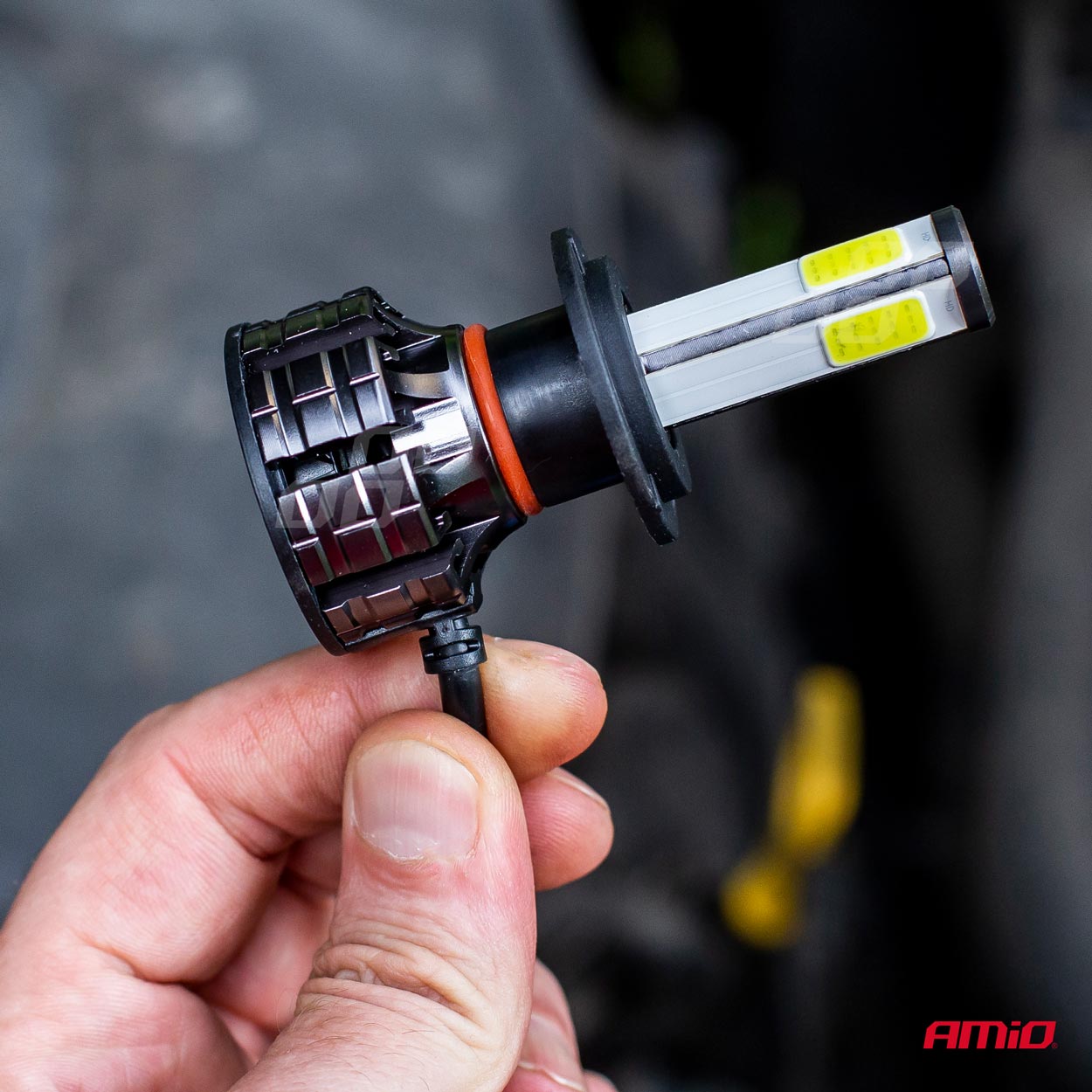 Montering af H1 COB LED-forlygte